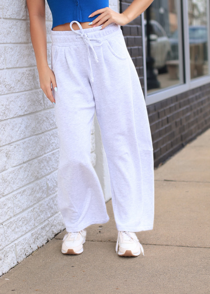 The Downtown Barrel Sweatpants in Ice Grey
