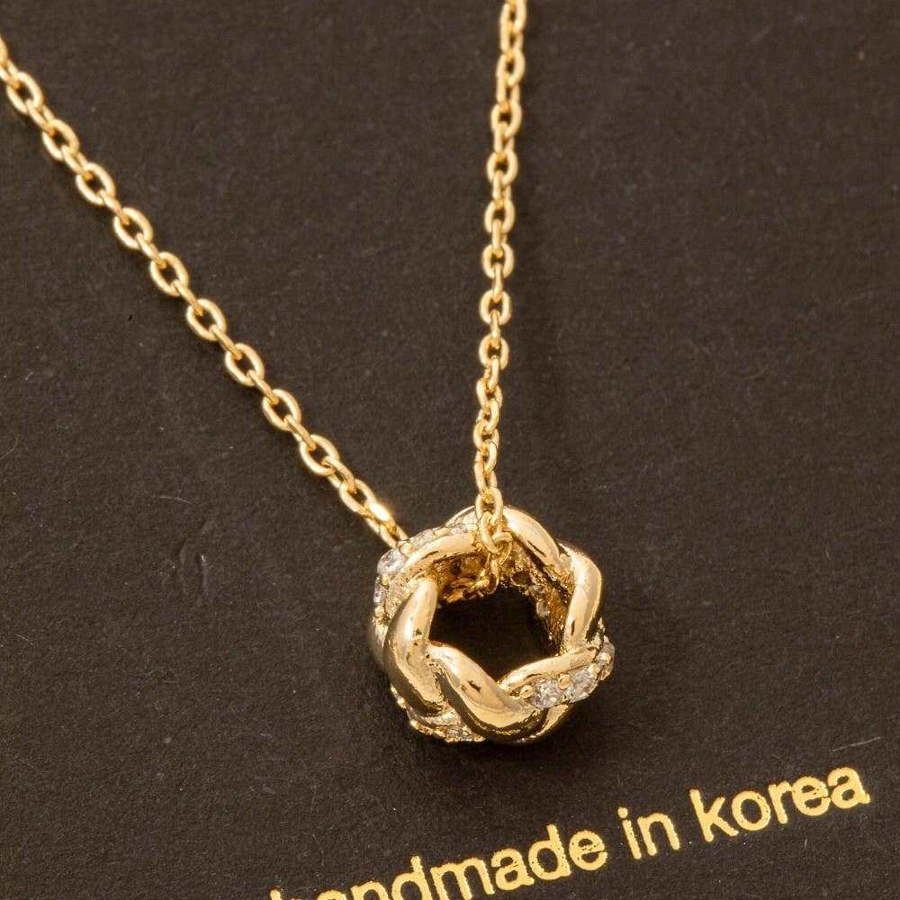 Circle Twist Ring Pendant Necklace