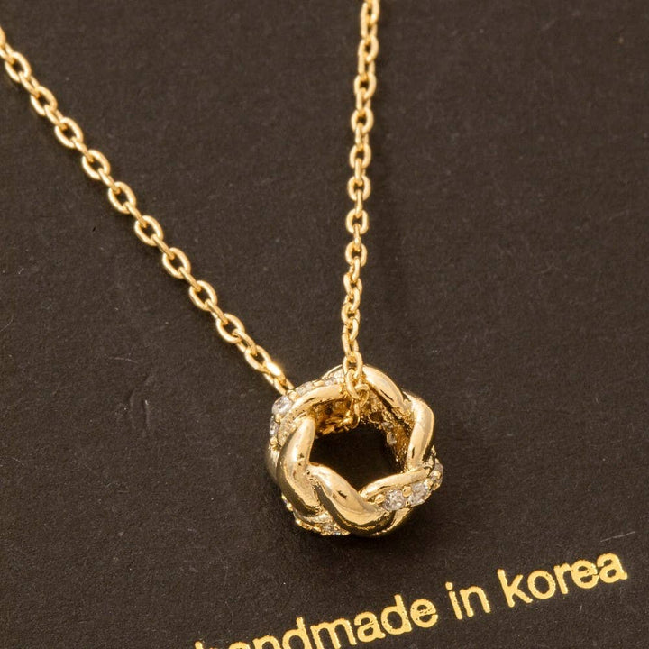 Circle Twist Ring Pendant Necklace