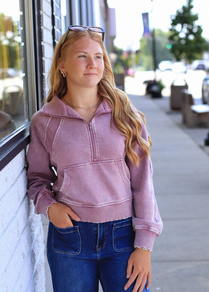 RESTOCK Peak Performance Pullover in Lt Rose