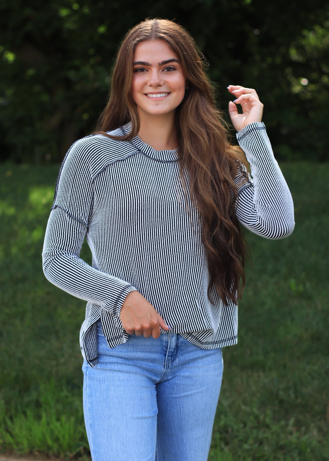 Raised Rib Relaxed Top in Black & White
