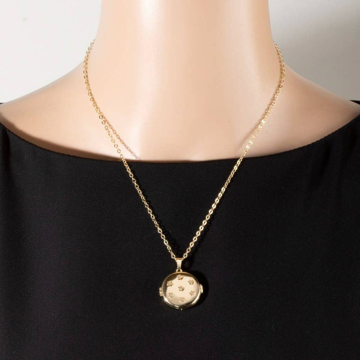 14K Gold Dipped Cz Star Round Locket Necklace