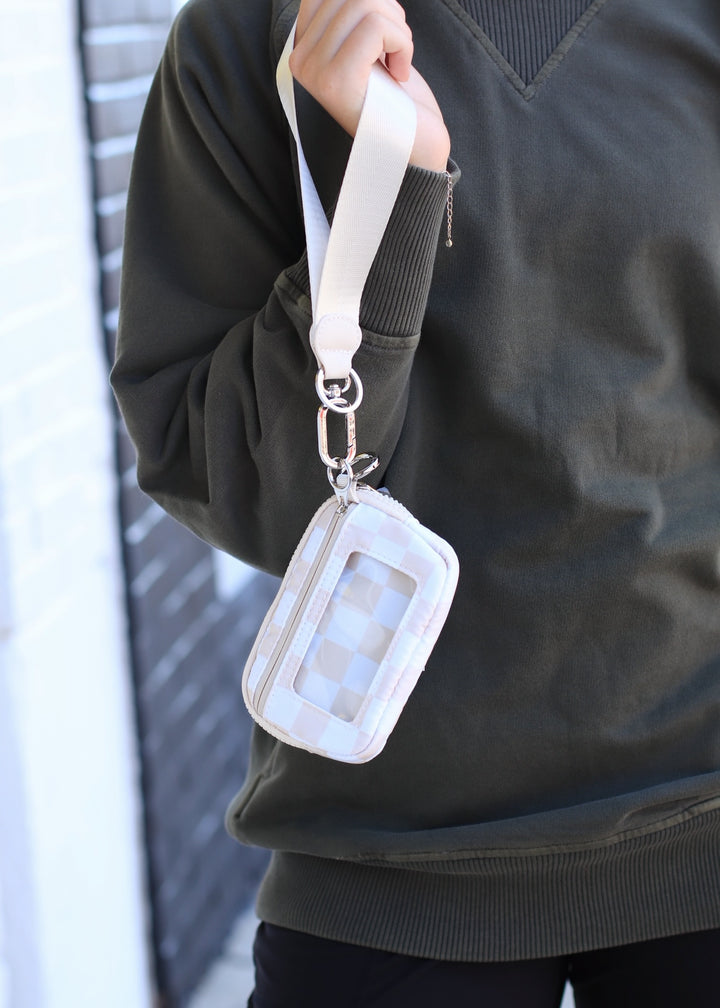 Nelly Nylon Card Wallet Wristlet