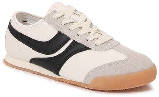 Pavement Pulse Sneakers