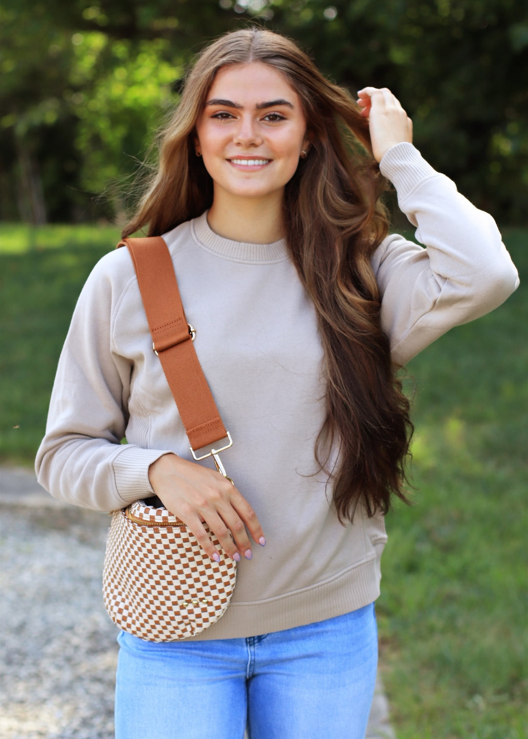 The Lottie Fleece Raglan Sweatshirt in Ash Mocha