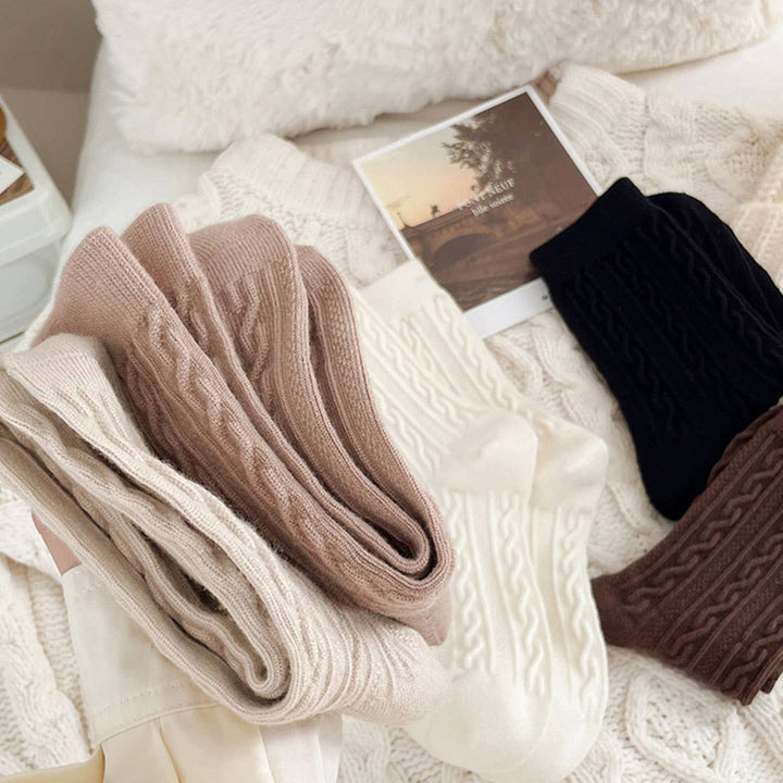 Cashmere Socks in Khaki