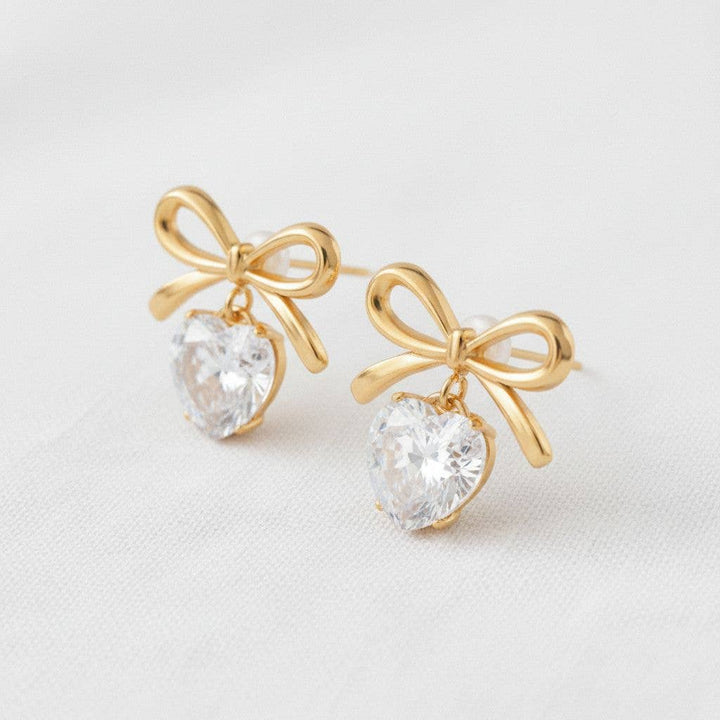 Adjustable Bow Pendant Necklace with Pearl Accent