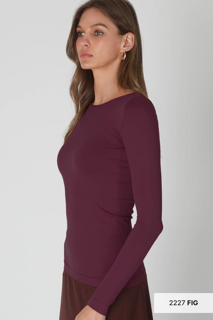 Long Sleeve Crew Neck Top in Black