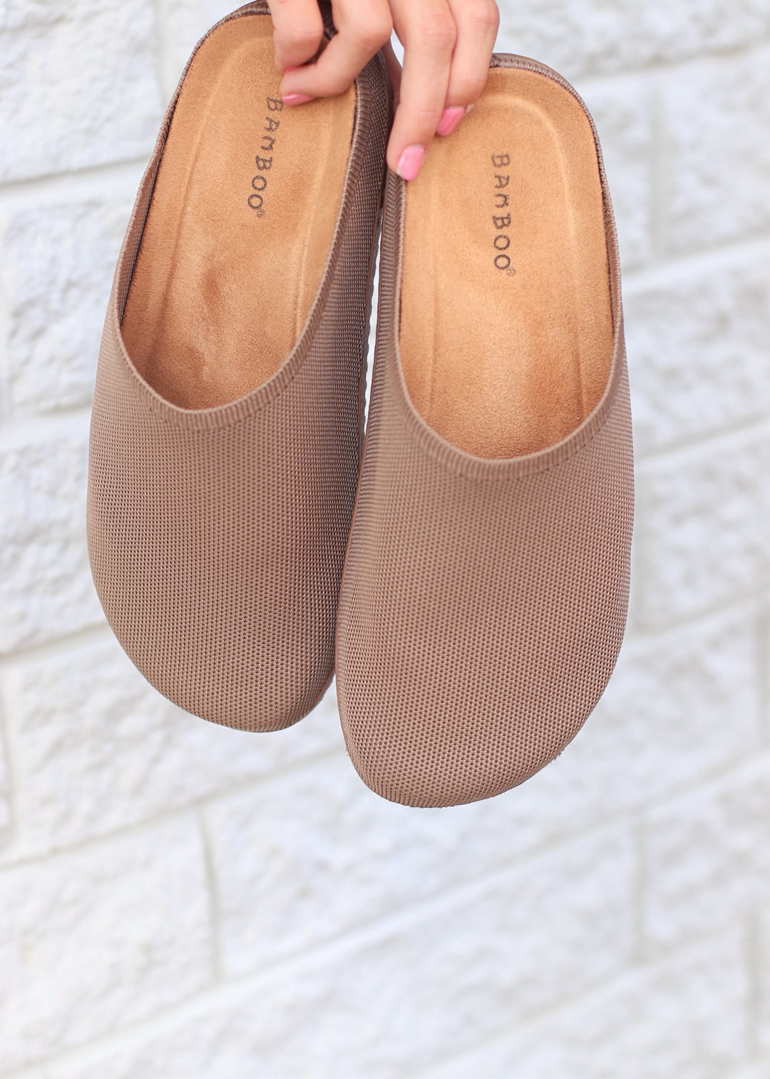 The Rowan Knit Clog in Oatmeal