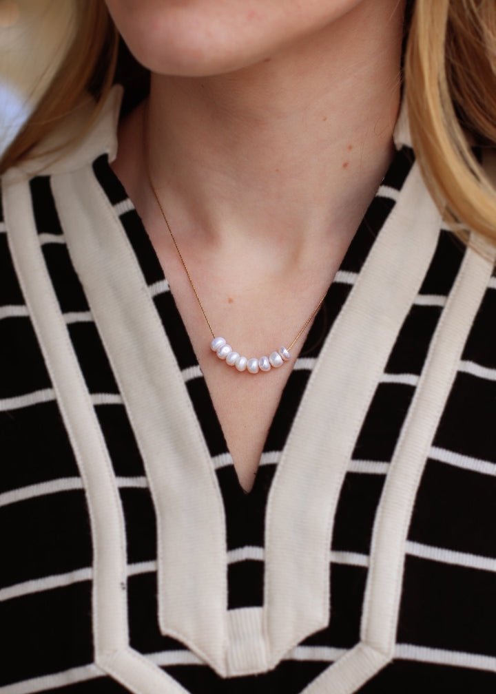 Gold Pearl Pendant Necklace