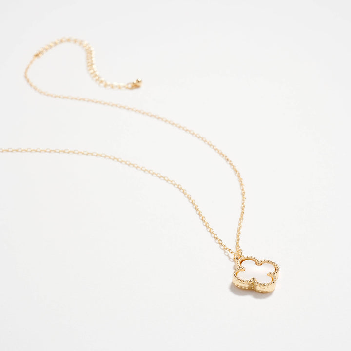 Gold Chain Necklace | Shell Pendant