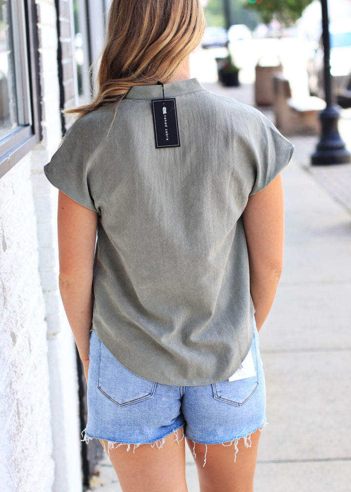 The Sagebrush Blouse 🌿