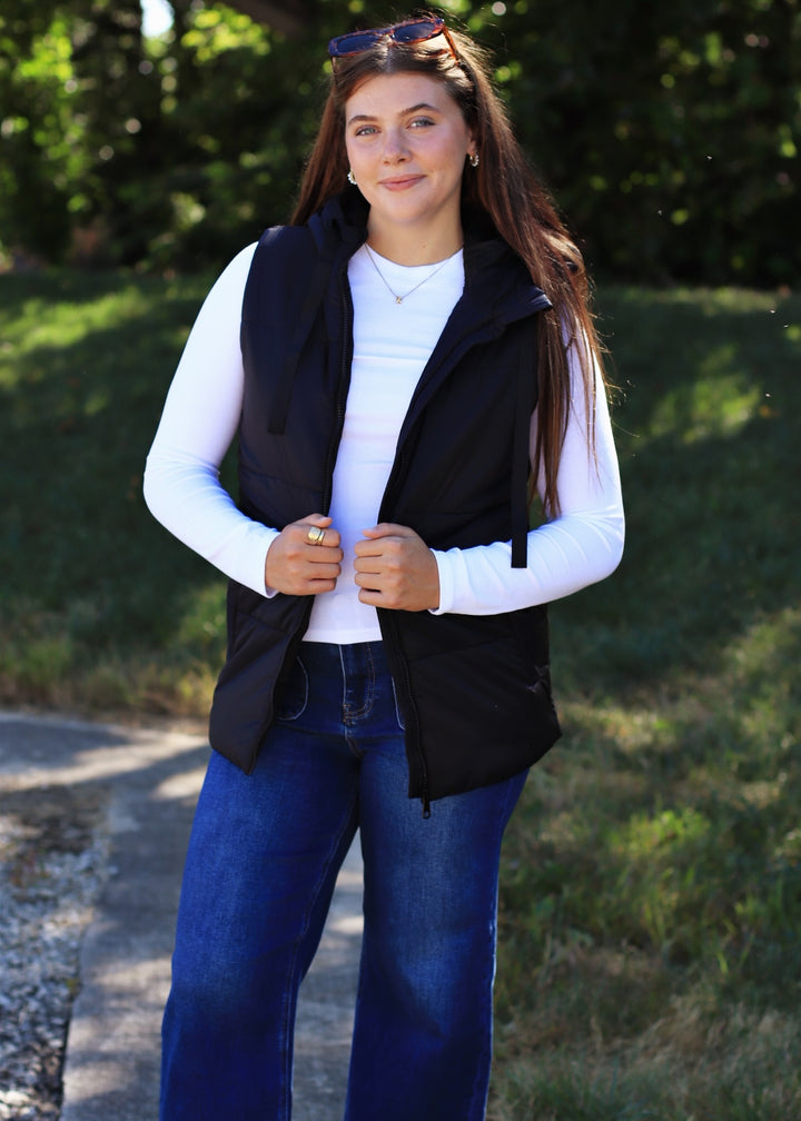 Northbound Longline Vest in Black