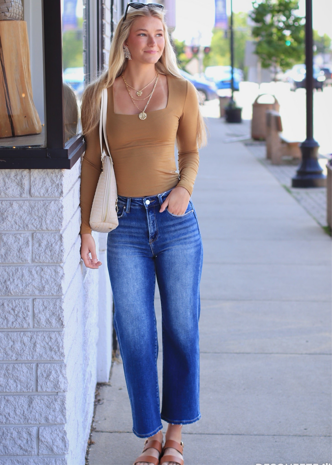 The Harper Crop Wide Leg Jeans