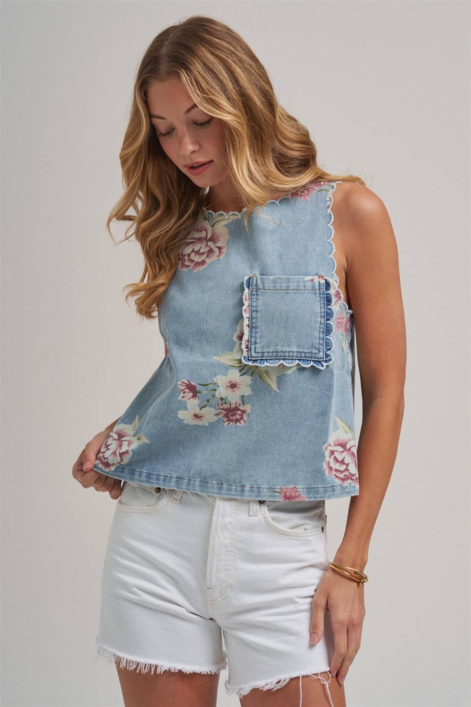 The Vintage Bloom Denim Top 🌸