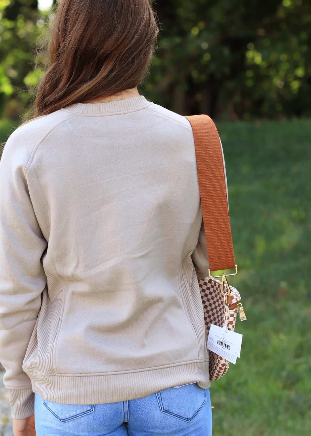 The Lottie Fleece Raglan Sweatshirt in Ash Mocha