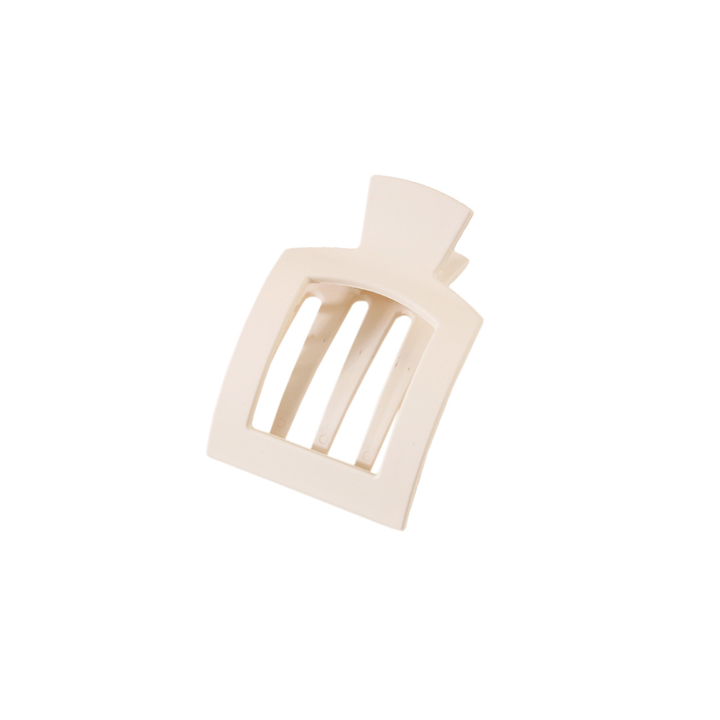 Modern Hold Claw Clip in Black