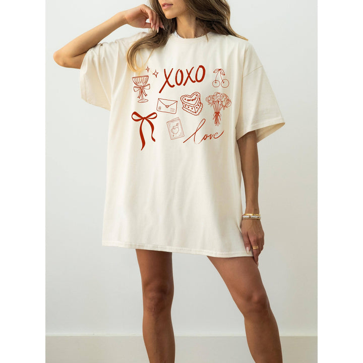 XOXO Valentines Day Graphic T-Shirt