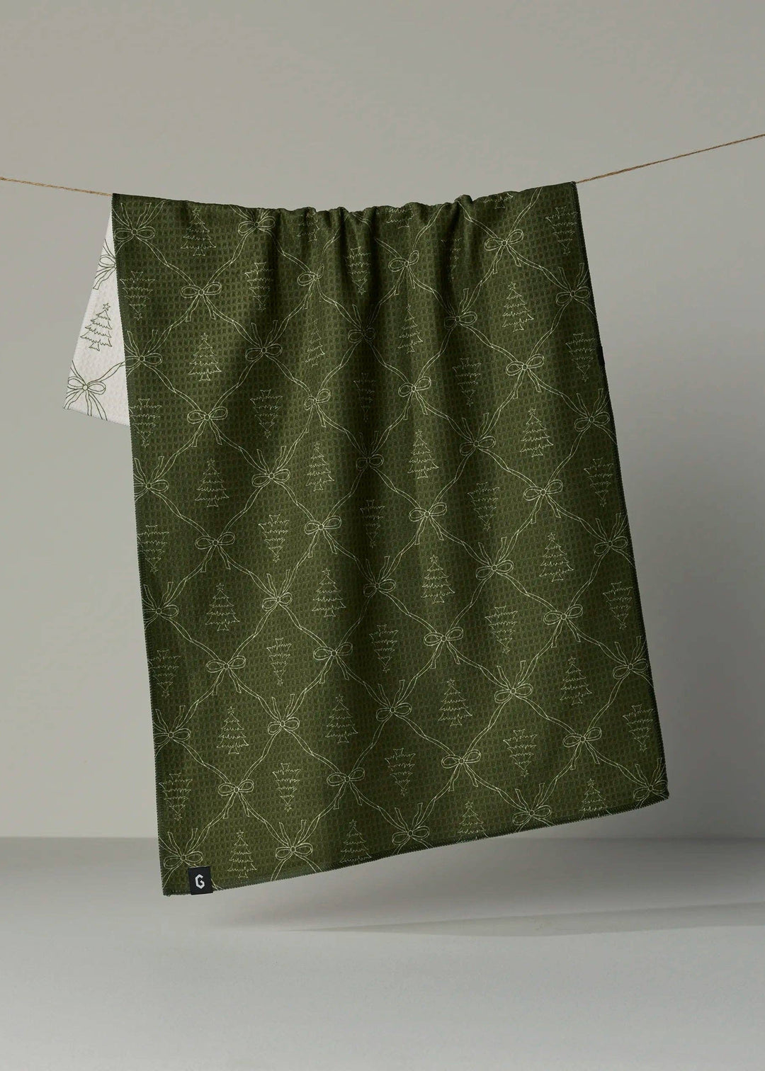 Cedar Bows Luxe Kitchen Towel - Holiday 2026
