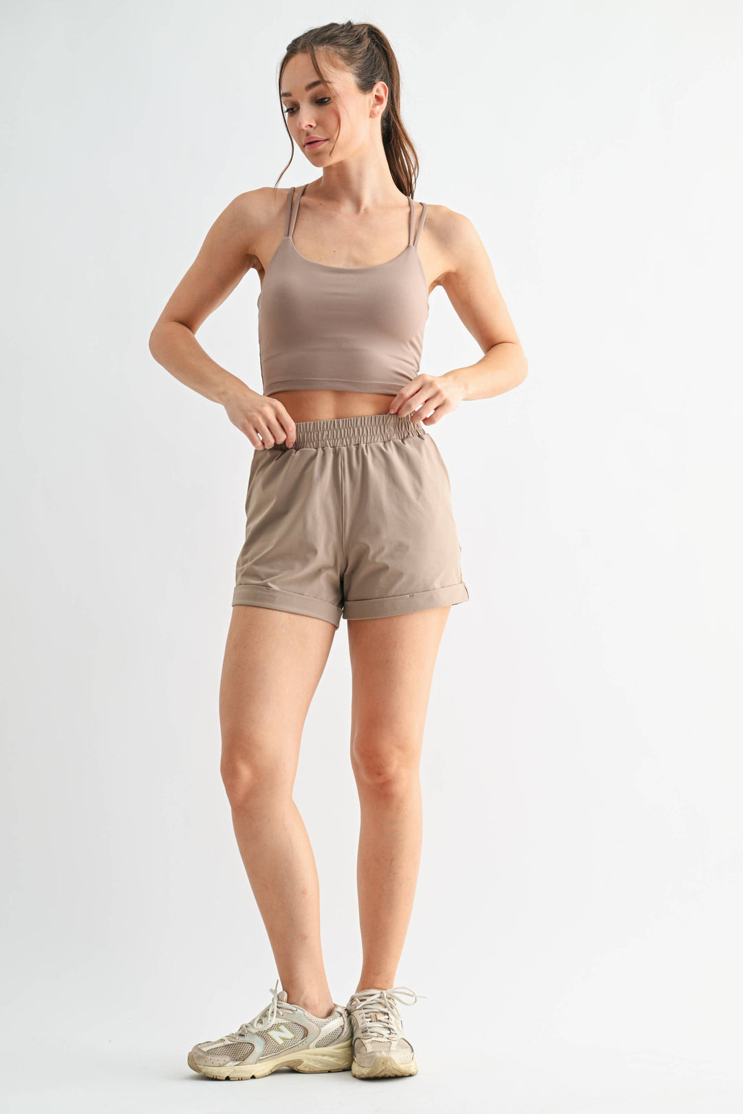 Highwaist Athleisure Shorts with Cuffed Leg