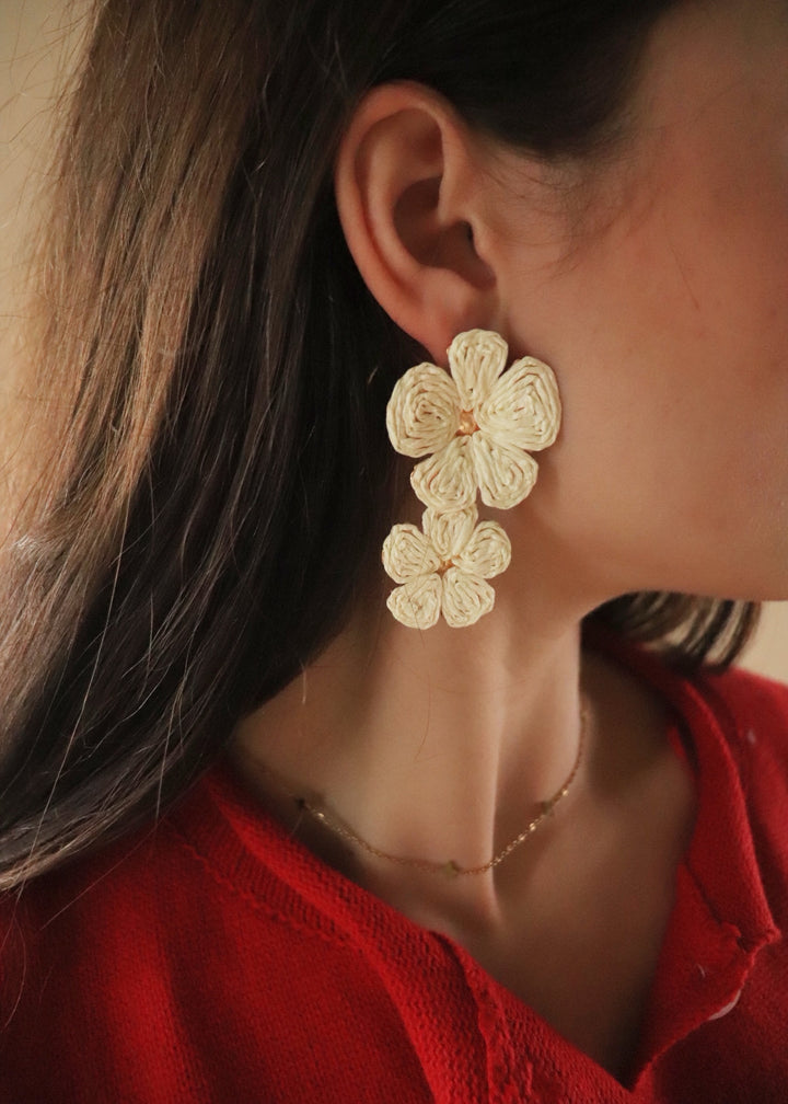 Double Straw Braided Flower Dangle Earrings