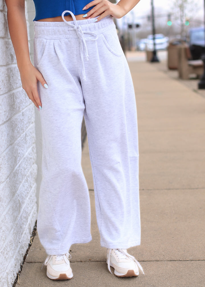 The Downtown Barrel Sweatpants in Ice Grey
