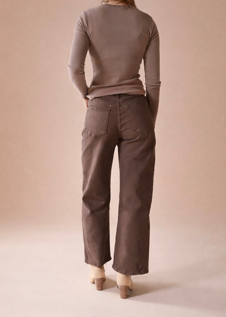 The Brownstone Barrel Jean