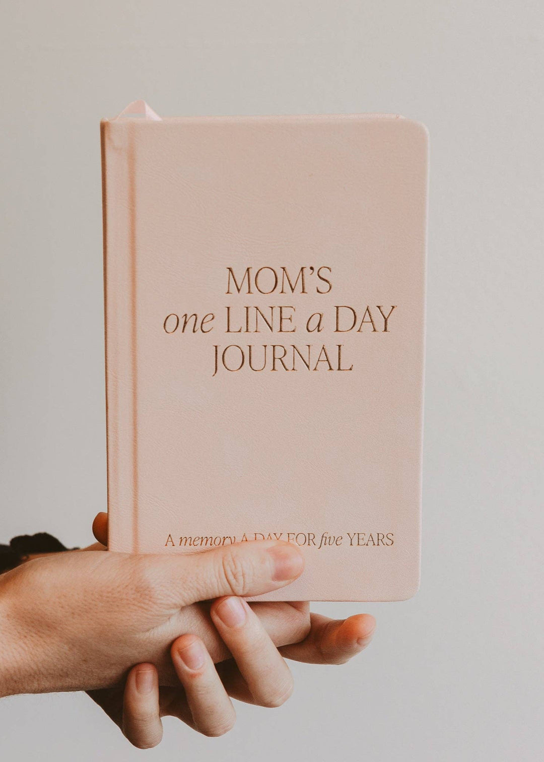 Mom's One Line A Day Leather Journal - Mother's Day Gifts