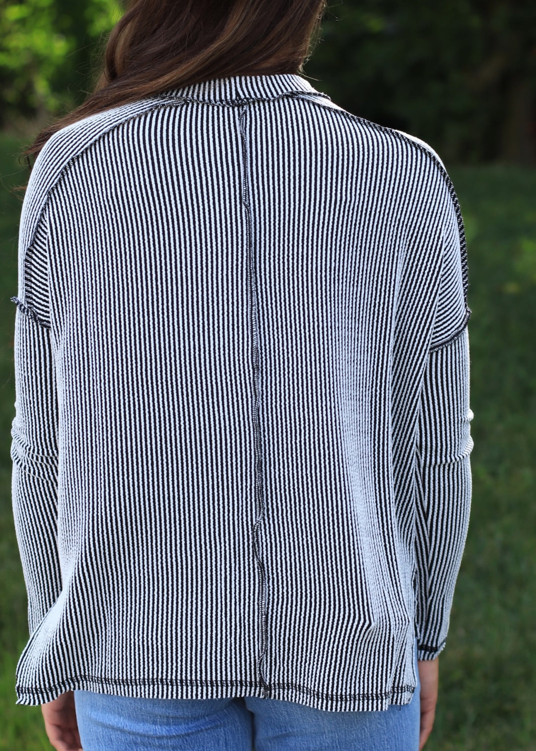 Raised Rib Relaxed Top in Black & White