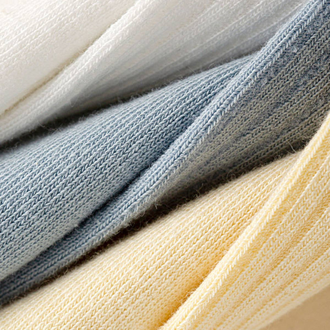 Thin Solid Ruffle Crew Socks