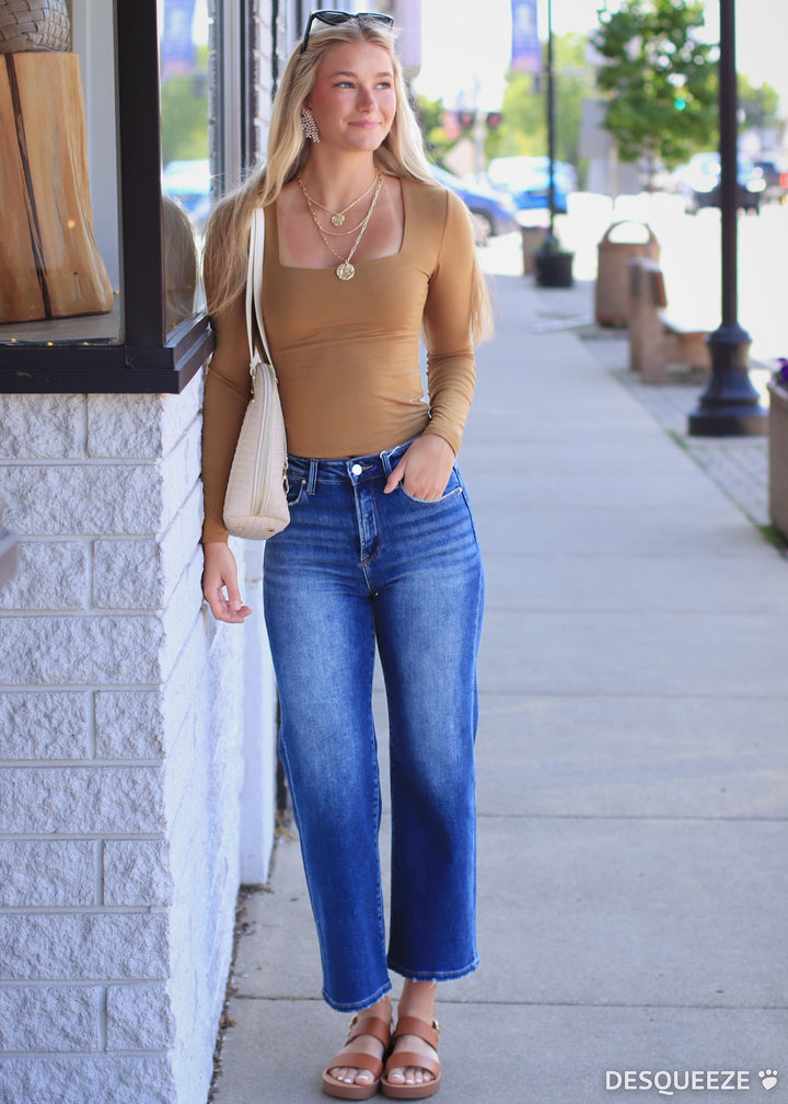 The Harper Crop Wide Leg Jeans