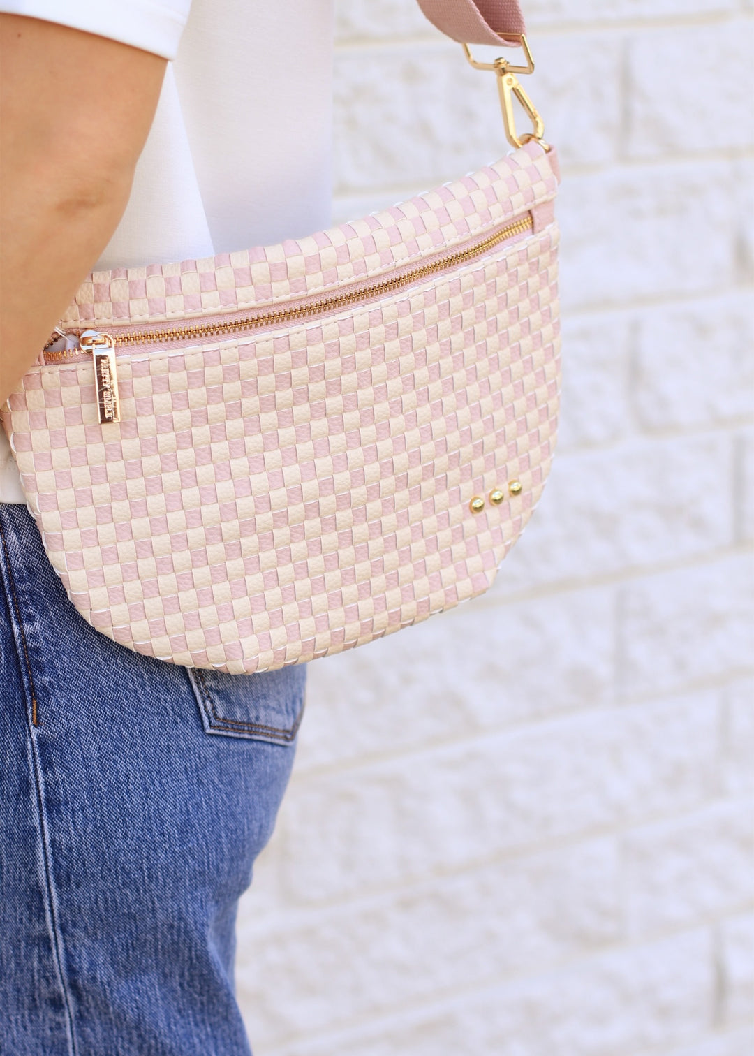 Westlyn Woven Bum Bag in Checkered Blush