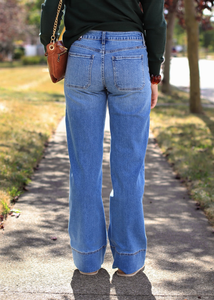 The Camino Wide Leg Jean