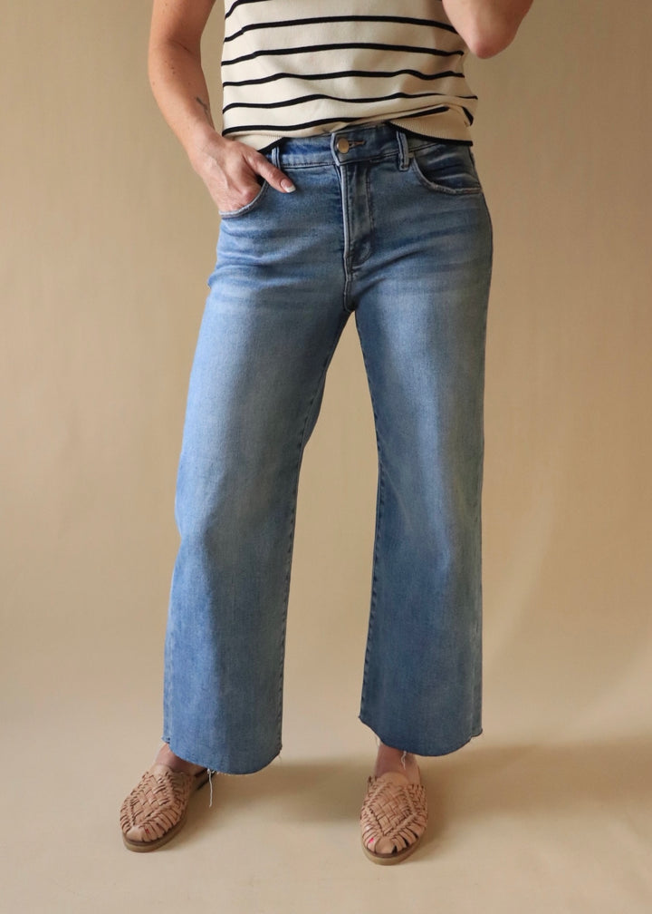 Demi Mid-Rise Crop Wide Leg Jeans