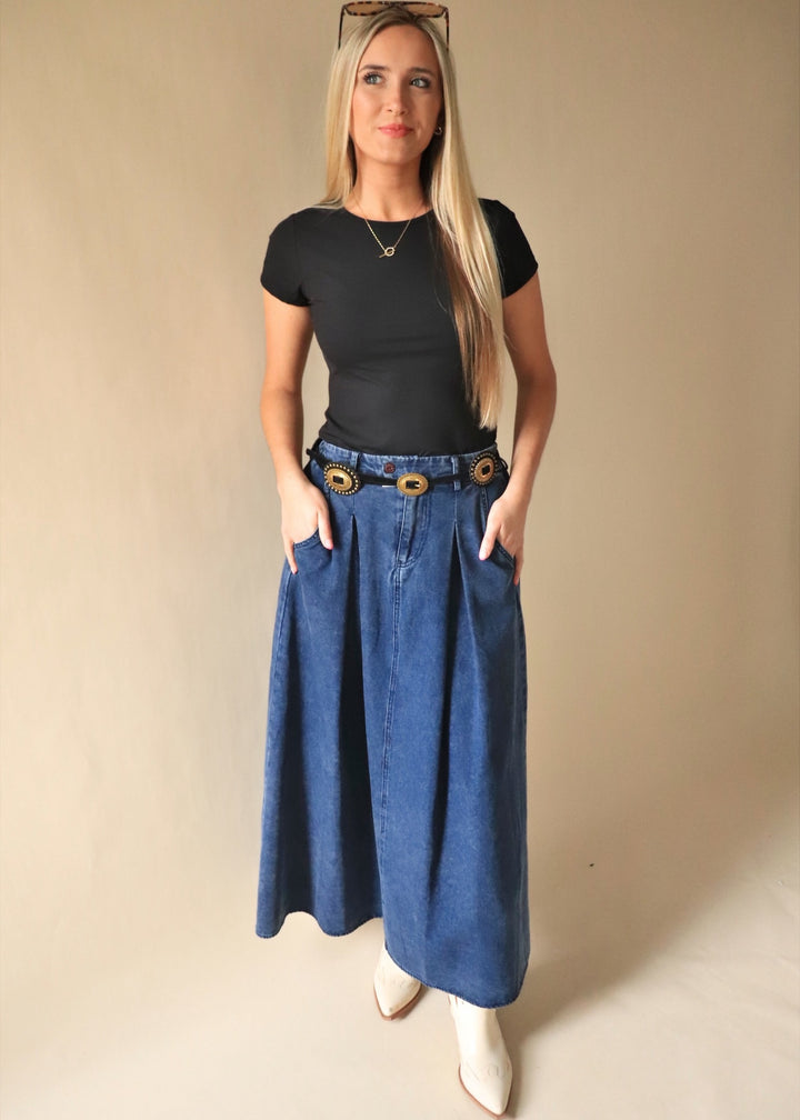 Intricate Faux Leather Concho Belt