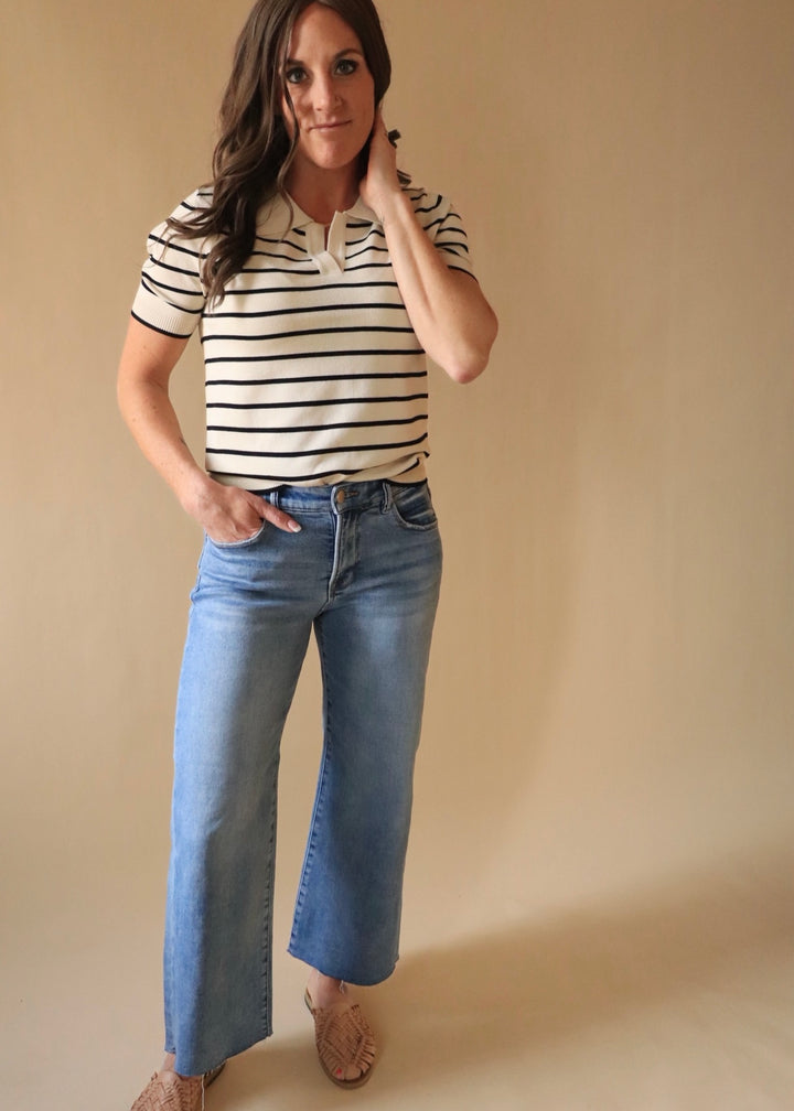 Joetta Ribbed Stripe Short Sleeve V Neck Top