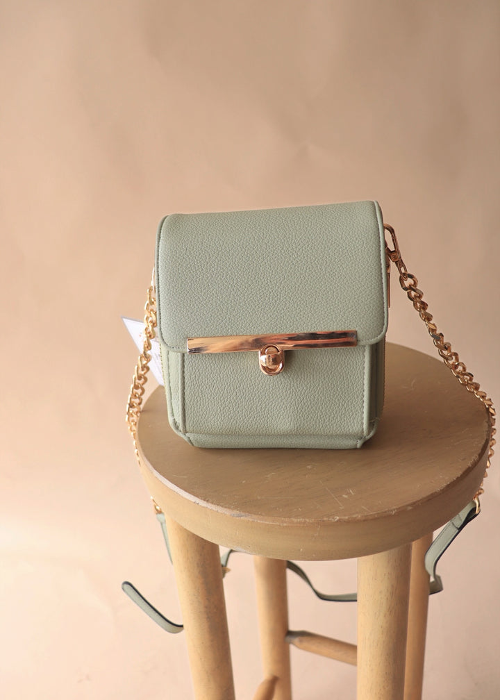 CLEARANCE FINAL SALE Odette Square Clutch/Crossbody