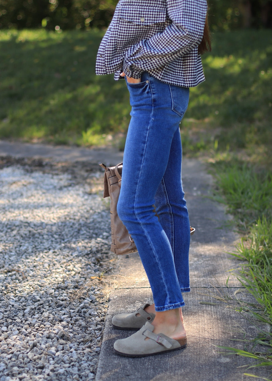 CLEARANCE FINAL SALE  Sara High Rise Slim Straight Denim