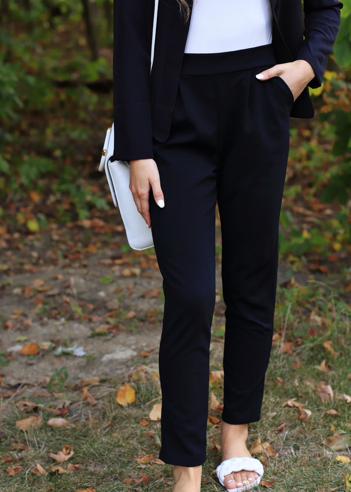 Presence Straight Fit Pants in Black