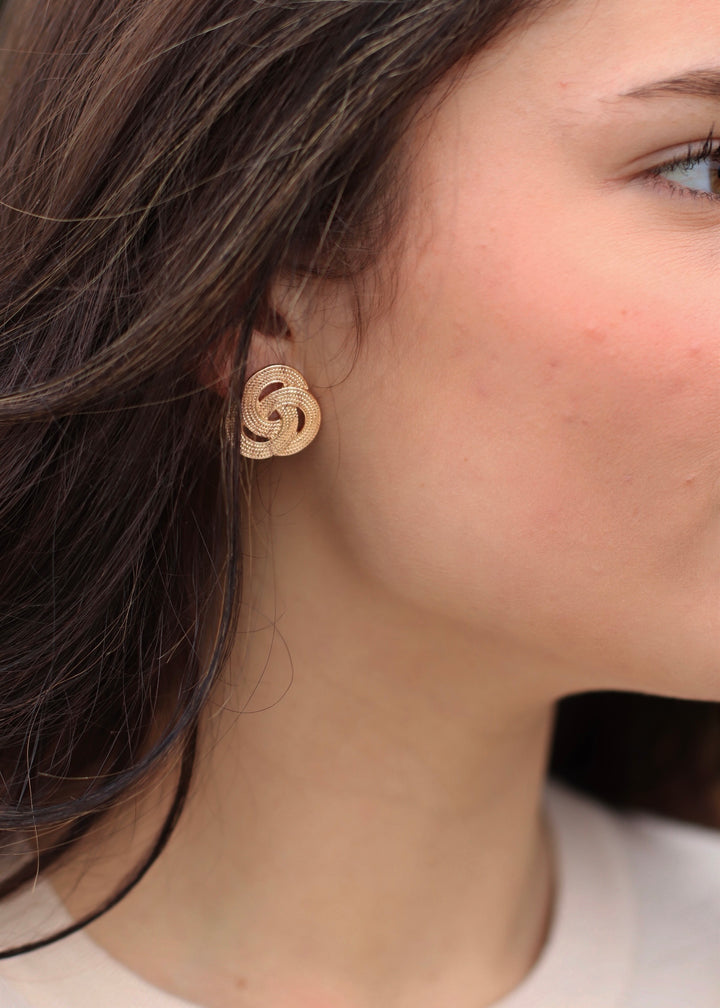 Molina Textured Knot Earring GOLD
