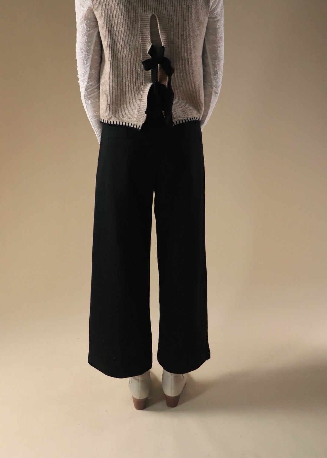 Magic Wide Cropped Pants