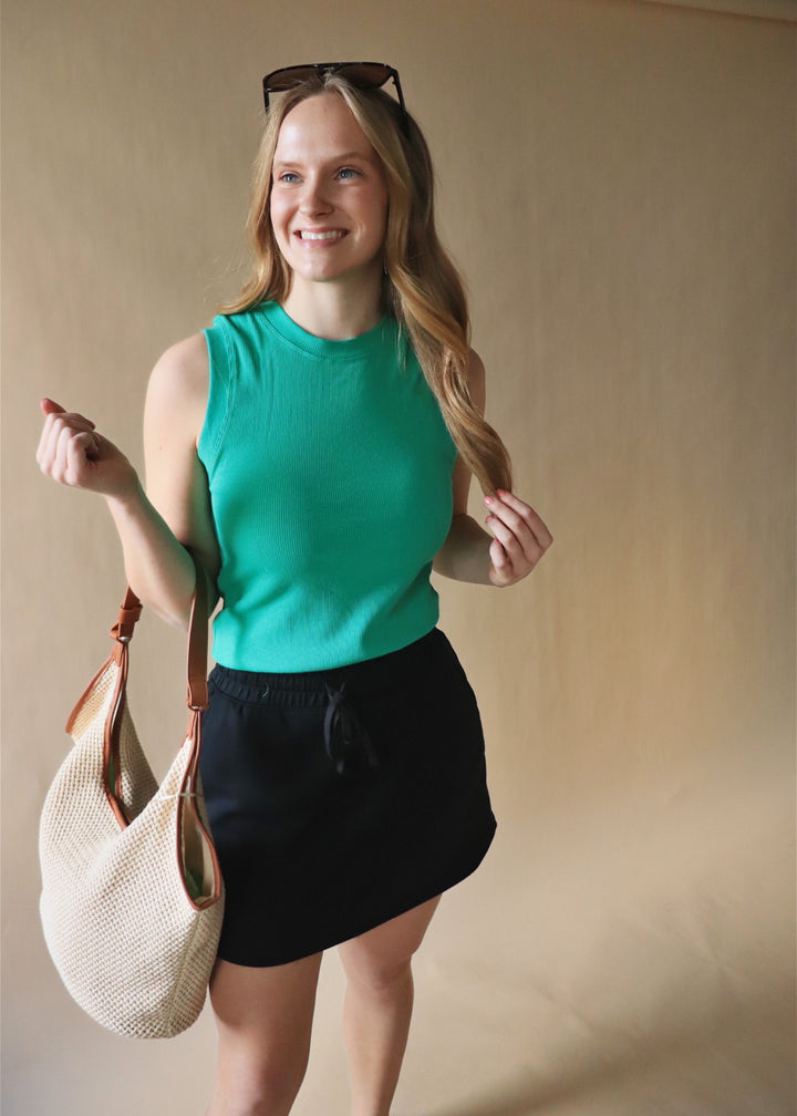 Basic Sleeveless Crew Top in Spring Green