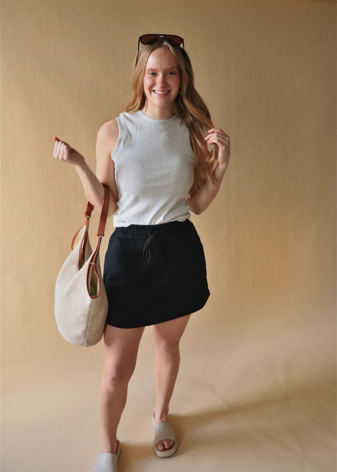 Basic Sleeveless Crew Top in Marble