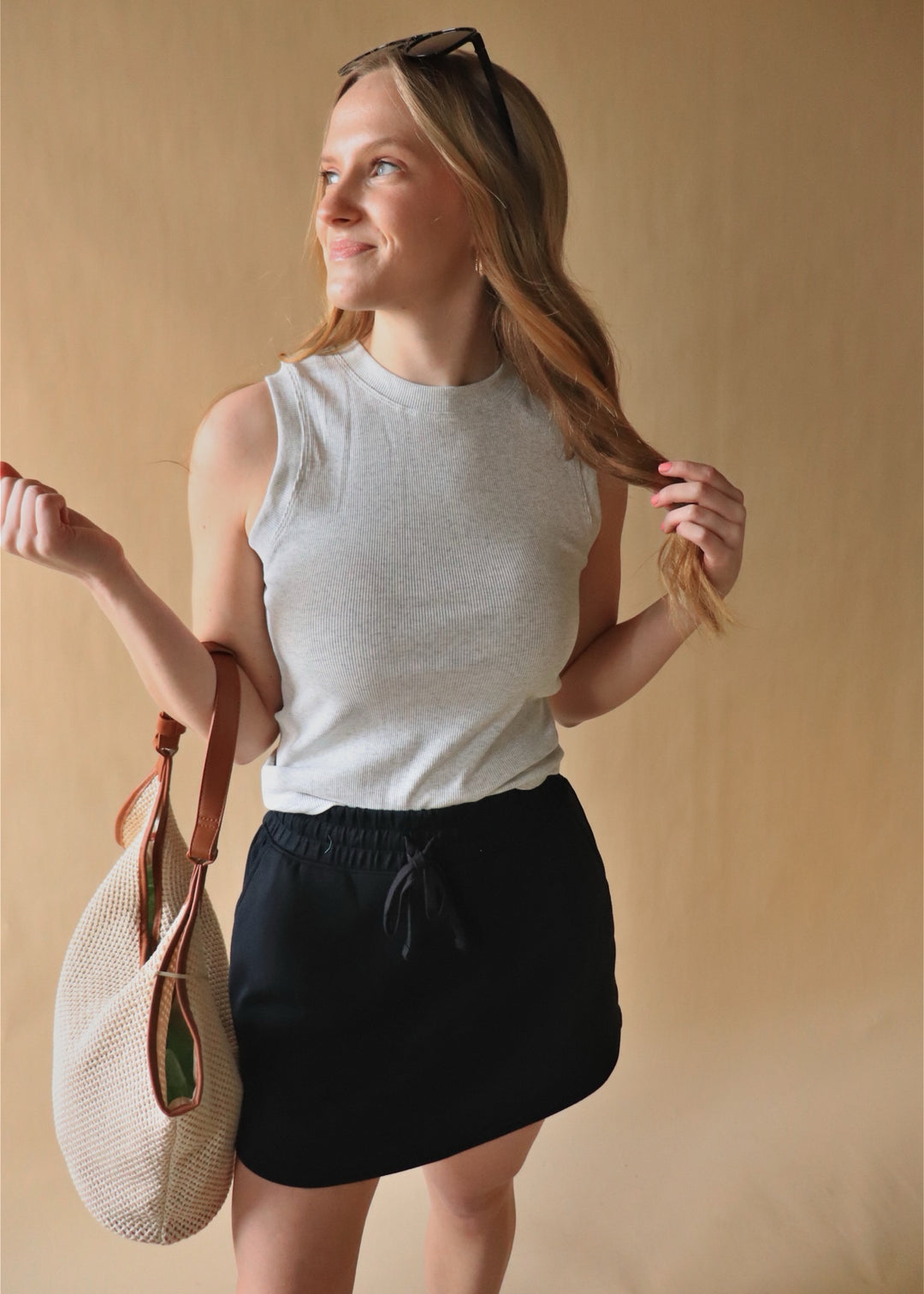 Basic Sleeveless Crew Top in Marble