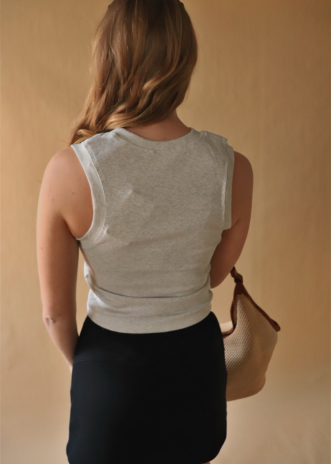 Basic Sleeveless Crew Top in Marble