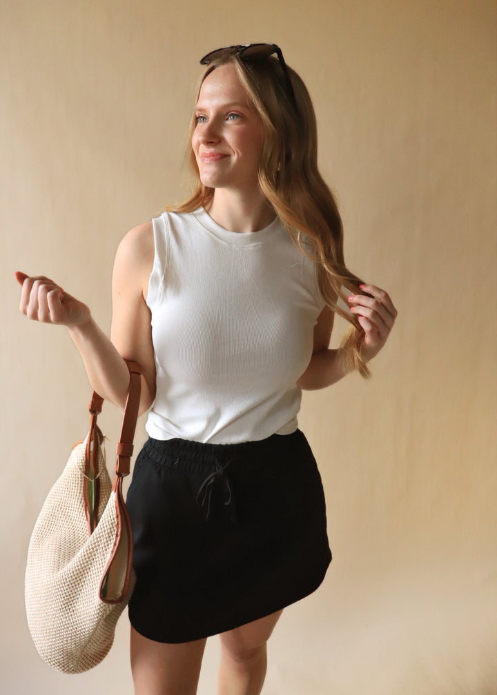 Basic Sleeveless Crew Top in Milk