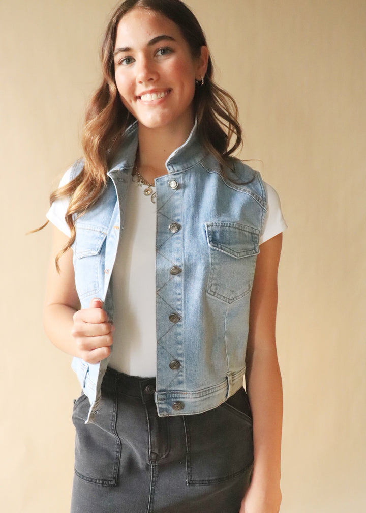 Mary Ann Medium Wash Vest