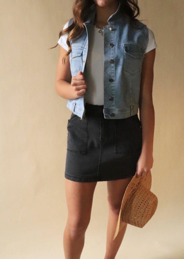 Mary Ann Medium Wash Vest