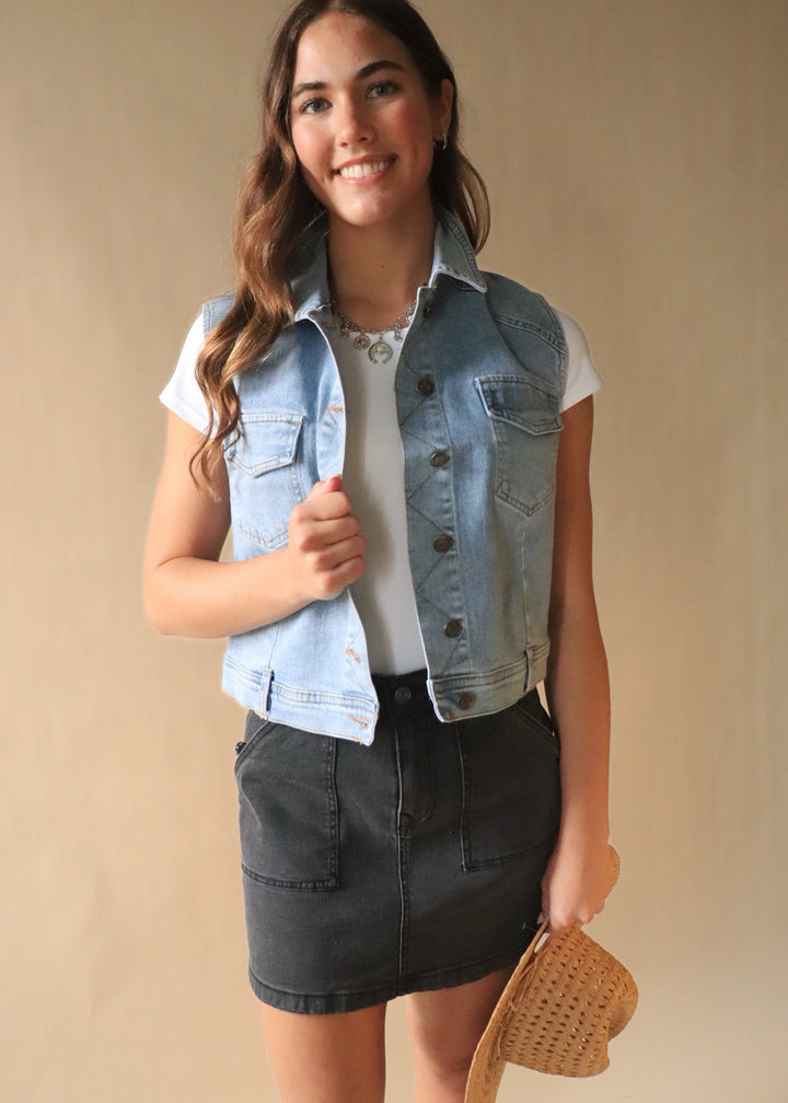 Mary Ann Medium Wash Vest