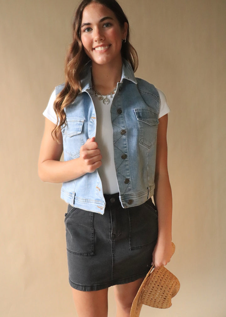 Mary Ann Medium Wash Vest